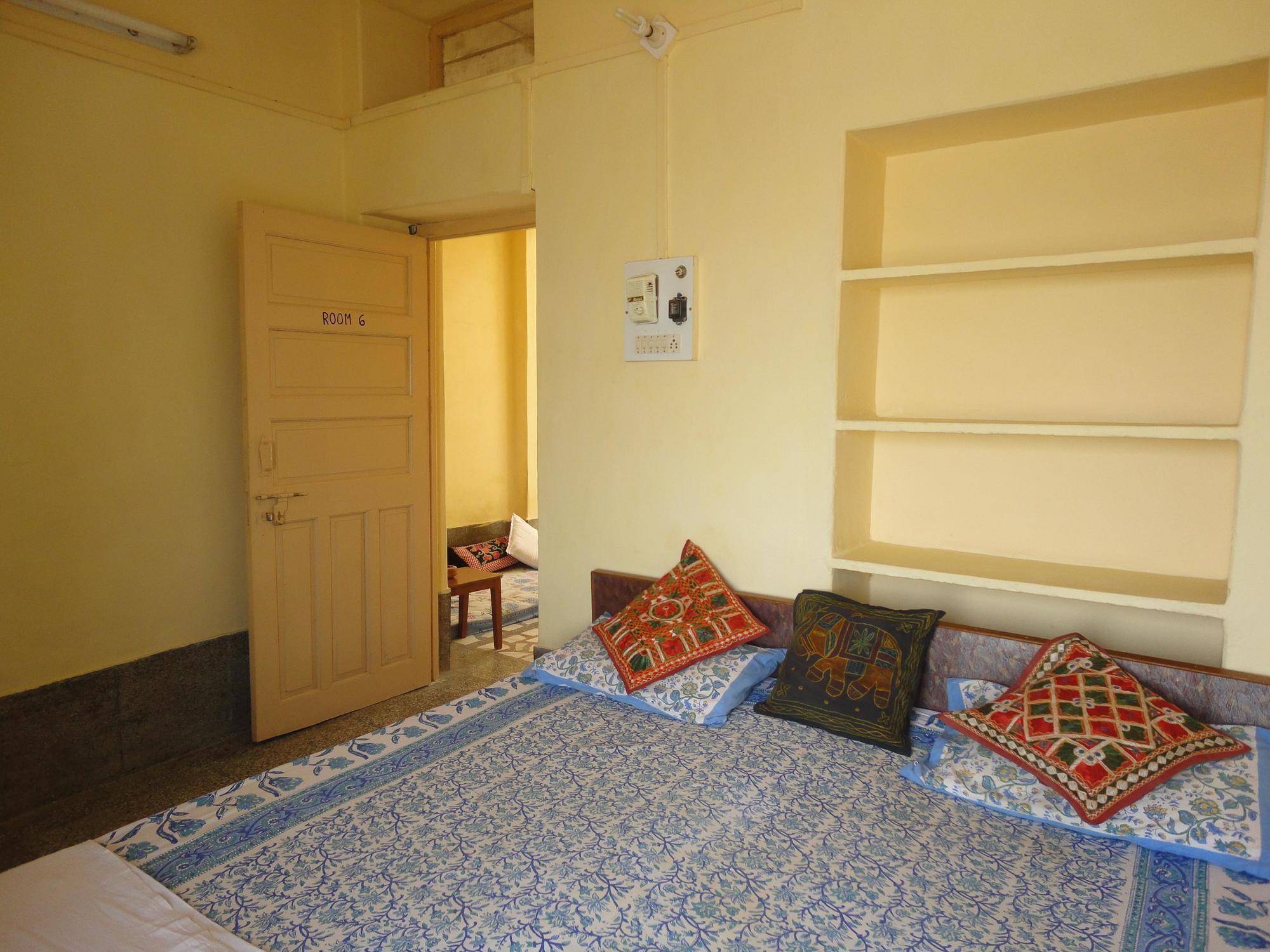 Hotel Temple View Jaisalmer Exterior photo
